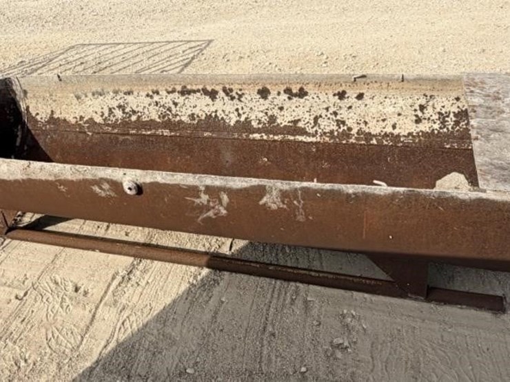 l3---water-trough-image-1