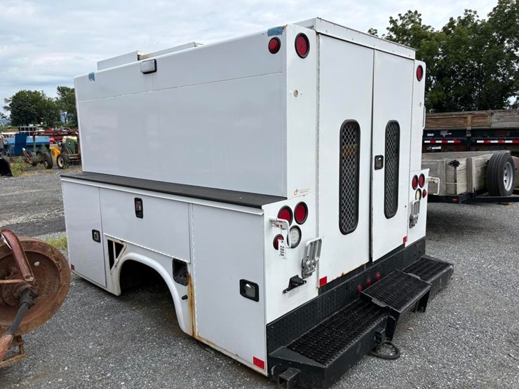 ford-f550-image-1