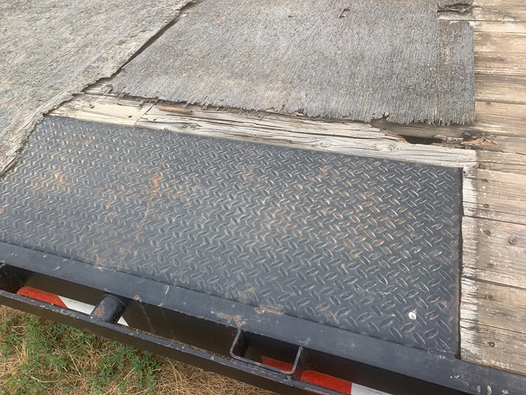 2003-load-max-gooseneck-trailer-image-19