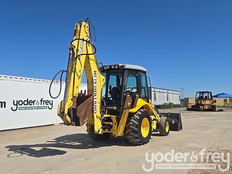 2008-new-holland-b95-image-5