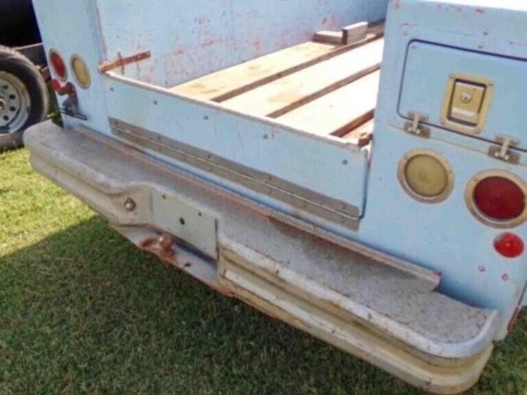 pickup-service-bed,-2-5/16"-ball,-80"-x-8'-image-4
