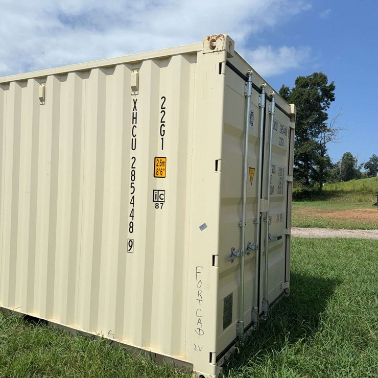 UNUSED 20' SHIPPING CONTAINER WITH SINGLE REAR DOOR