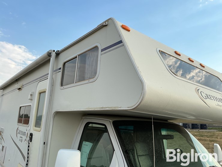 2004-jayco-greyhawk-e450-super-duty-32’-rv-image-14