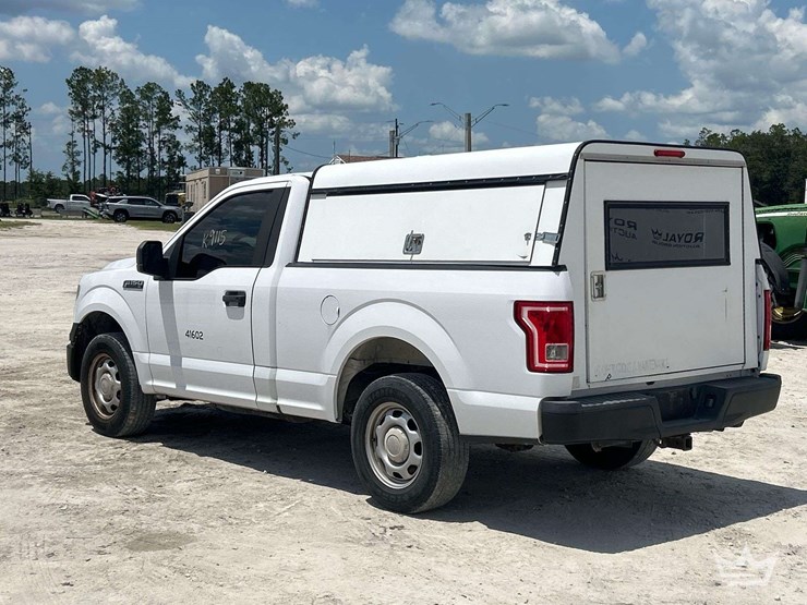 2017-ford-f150-image-4
