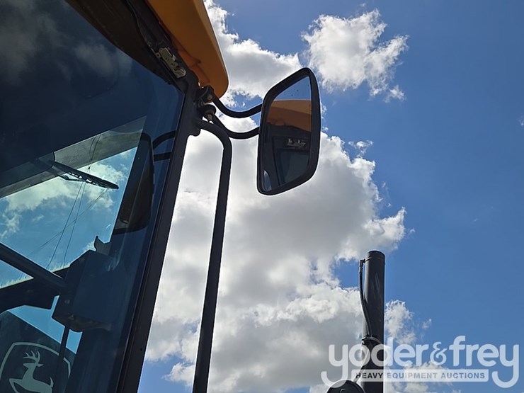 2012-deere-670gp-image-64