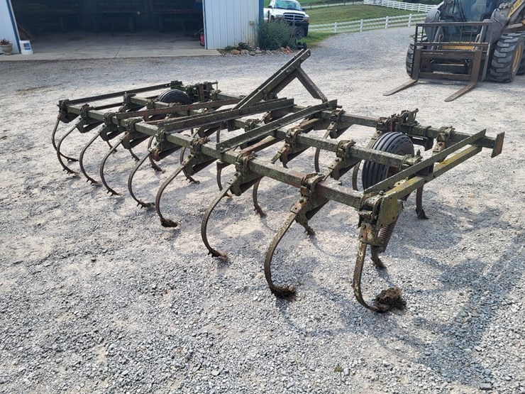 12'--3pt-hitch-field-cultivator-image-5