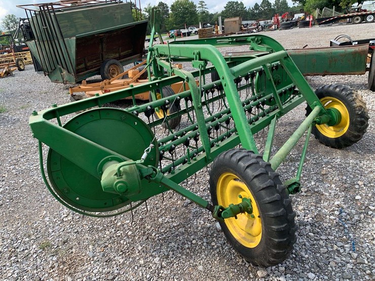 john-deere-hay-rake-image-8
