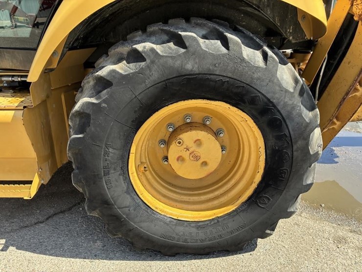 2008-caterpillar-430e-image-11