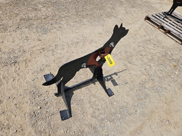 #6886-•-kiit-container-metal-coyote-target-image-4