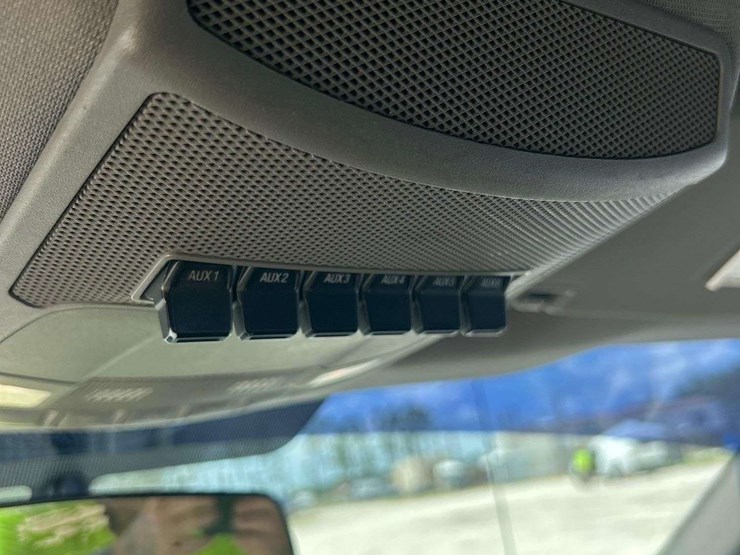 2017-ford-f550-image-27