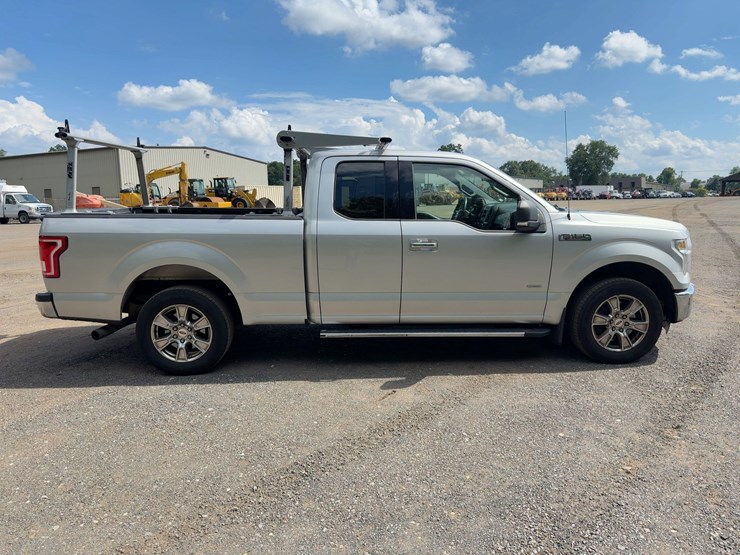 2015-ford-f150-xlt-image-6
