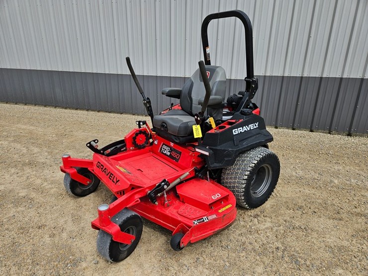 gravely-proturn-460-image-1