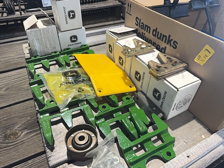 john-deere-635f-image-4