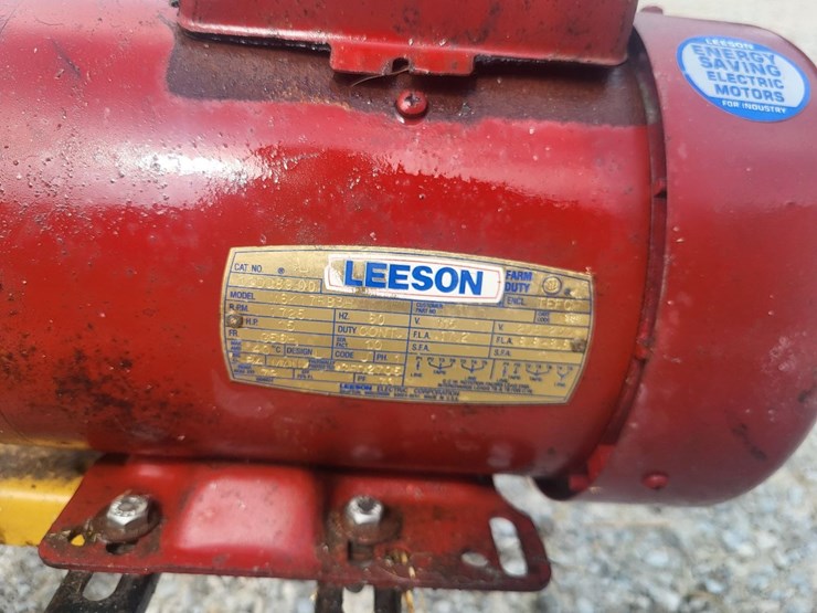 bale-conveyor-w/electric-motor-image-13