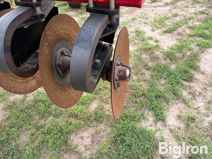 sunflower-4412-5-shank-disk-ripper-image-17