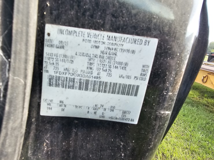 2016-ford-f750-image-15