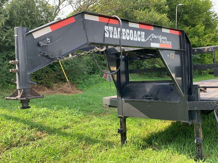2025-davidson-stagecoach-40-gooseneck-flatbed-image-2