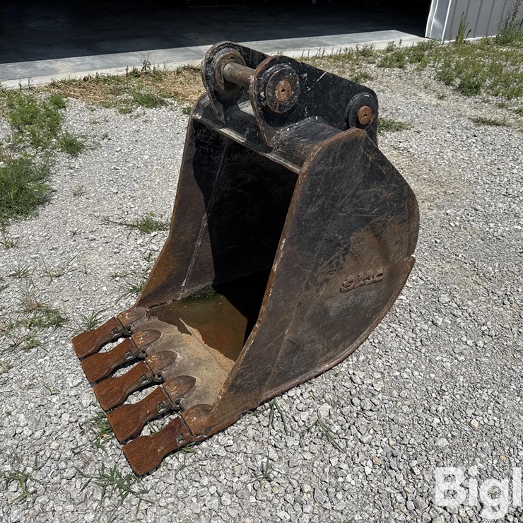ESCO 24” Bucket