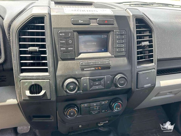 2017-ford-f150-image-17