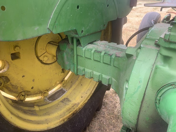 john-deere-4020-image-22
