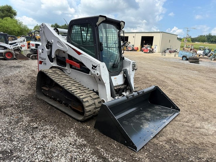 2020-bobcat-t770-image-6