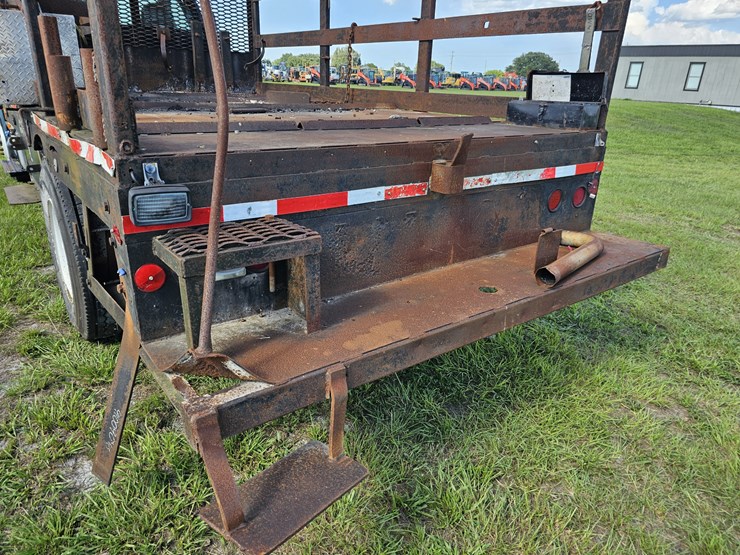2016-ford-f750-image-5