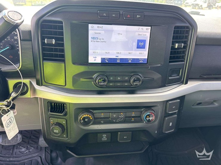 2021-ford-f150-image-18