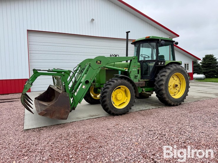 1984-john-deere-2950-image-1