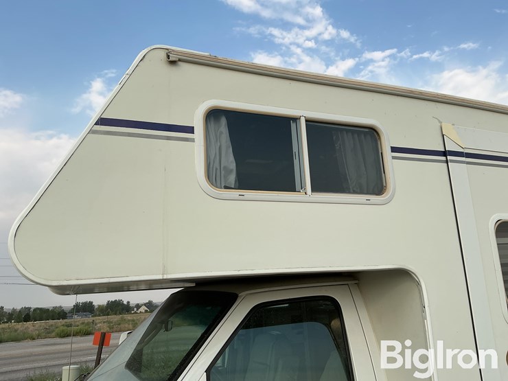 2004-jayco-greyhawk-e450-super-duty-32’-rv-image-9