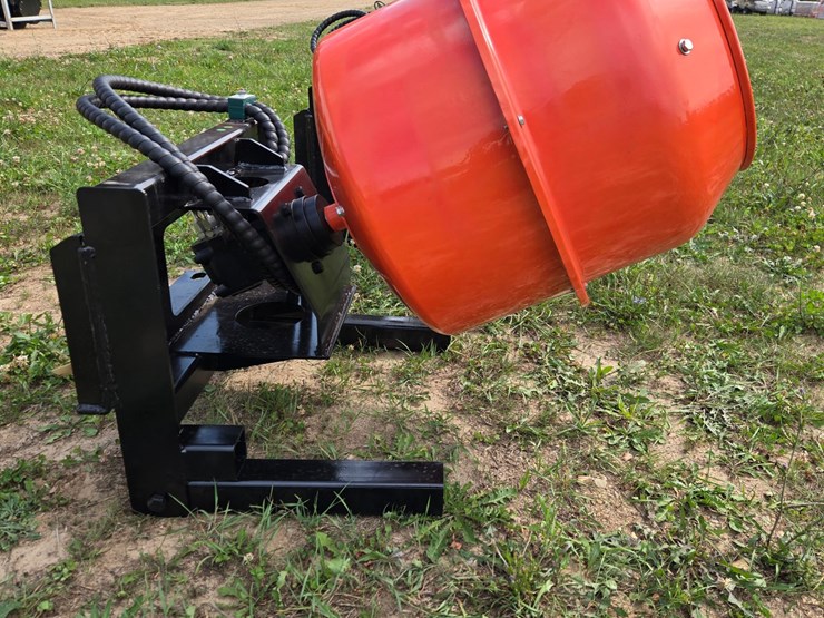 #2036-•-mini-skid-steer-concrete-mixing-drum-image-1