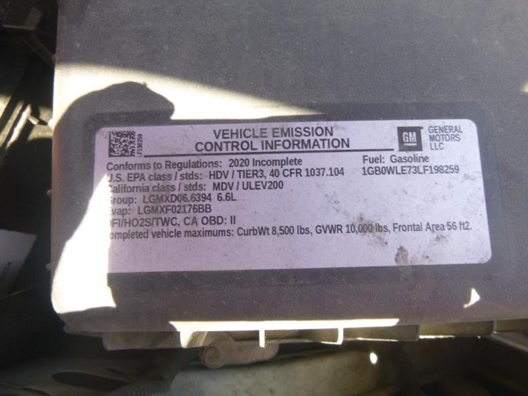 2020-chevrolet-2500-image-28