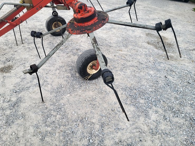 rossi-2-rotor-pull-type-tedder-image-13