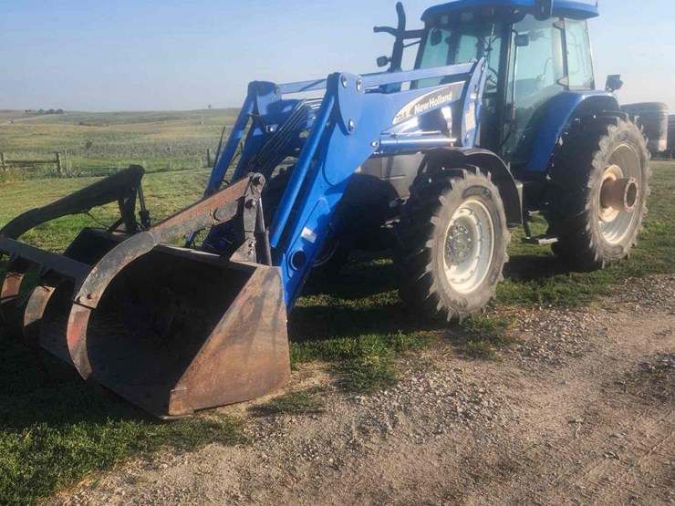 2006-new-holland-tm155-image-1
