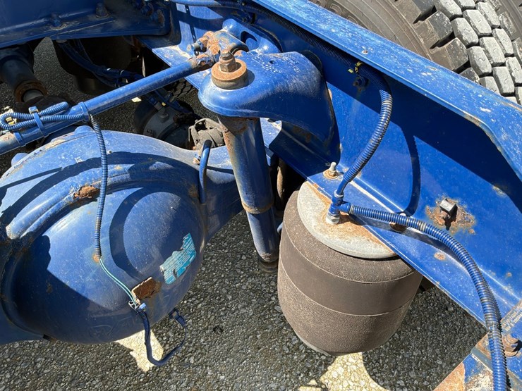 2018-kenworth-t680-image-28