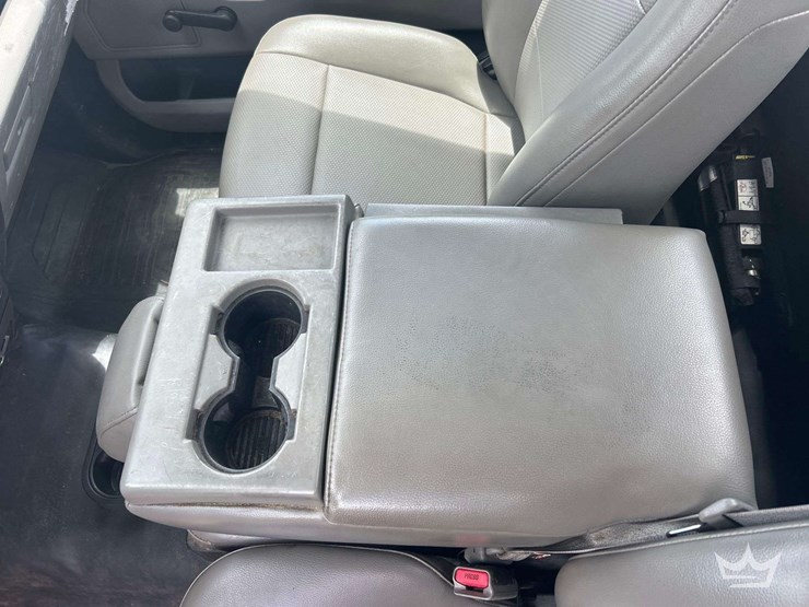 2017-ford-f150-image-17