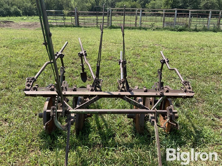 john-deere-2-image-12