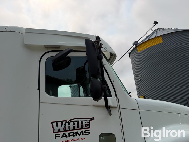2003-freightliner-columbia-t/a-truck-tractor-image-11