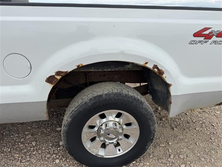 2008-ford-f250-lariat-image-12