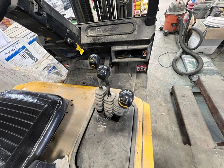 yale-5k-forklift-image-10