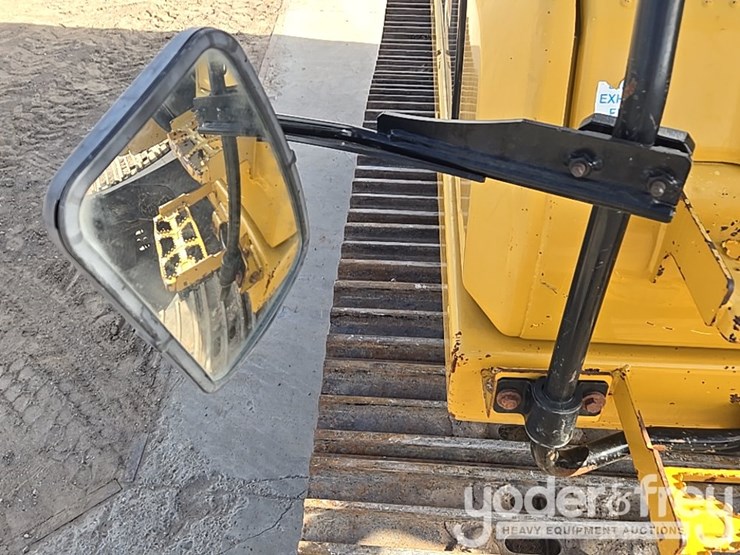 2019-caterpillar-336-image-68