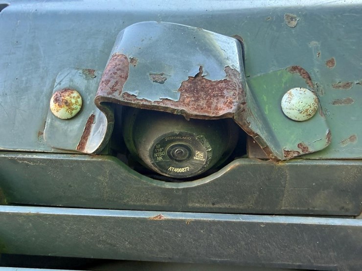 2020-deere-333g-image-15