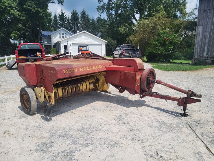 new-holland-268-image-1