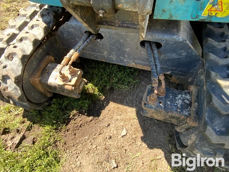 agd-industrial-mini-excavator-image-16