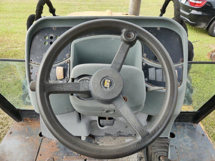 caterpillar-420d-image-23