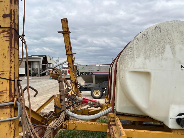 no-reserve-sprayer-nurse-tank-trailer-la02165-image-12