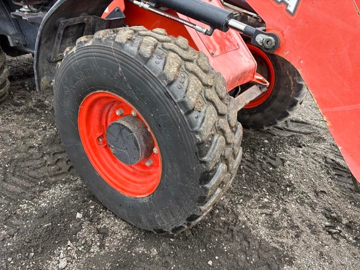 kubota-r530-image-10