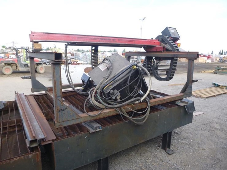 hypertherm-plasma-cutting-torch-tables-image-7