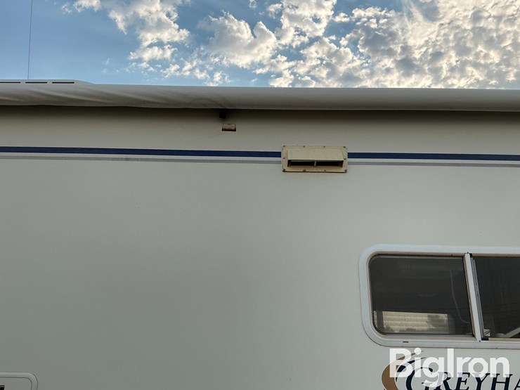 2004-jayco-greyhawk-e450-super-duty-32’-rv-image-16