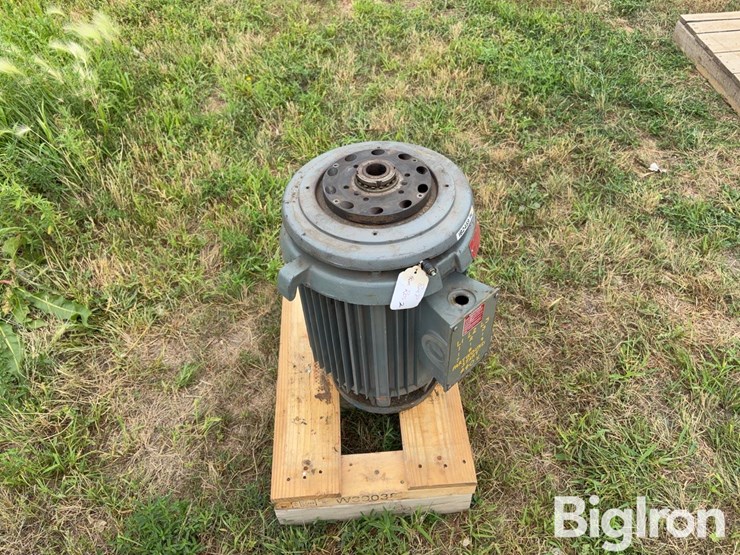 us-electric-motors-15-hp---3-phase-electric-motors-image-4
