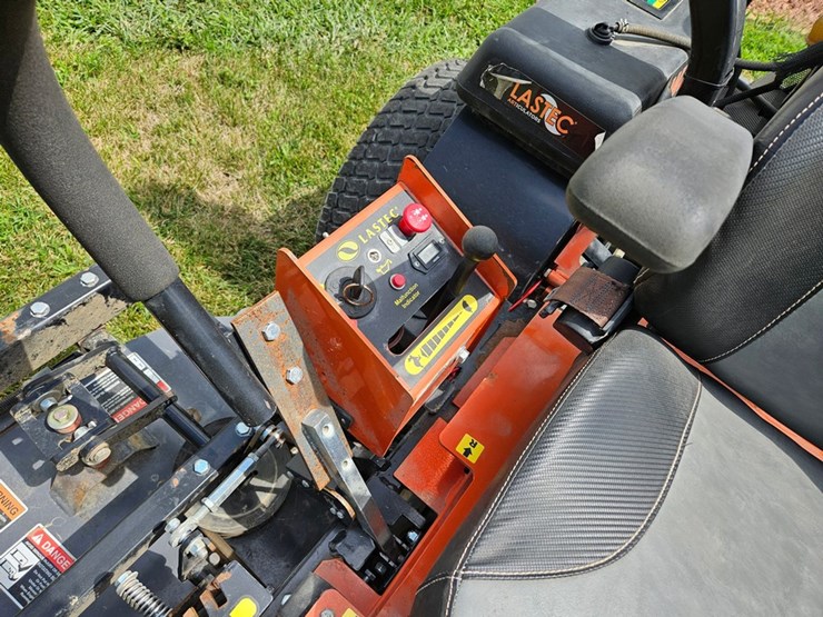 #6892-•-lastec-wz400-zero-turn-mower-image-15